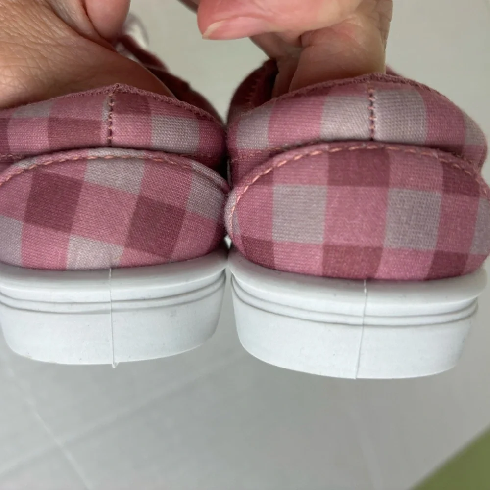 Olivia Miller-Infant Girls Plaid Sneakers w/toggle tie-Baby 5-NWOT